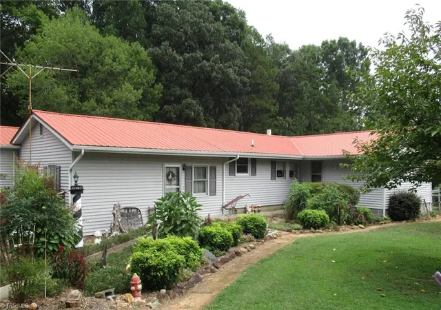 Photo 1 of Single family home for sale at 6679 Lackey Rd, Staley, NC 27355 | MLS# 1233147 | Listing updated on 2026-08-31