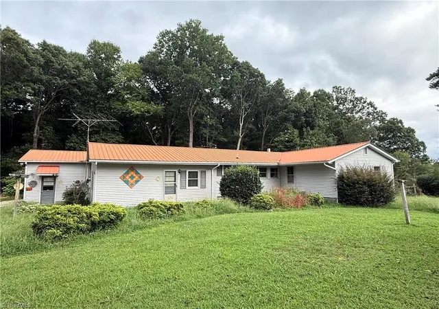 Photo 2 of Single family home for sale at 6679 Lackey Rd, Staley, NC 27355 | MLS# 1233147 | Listing updated on 2026-08-31