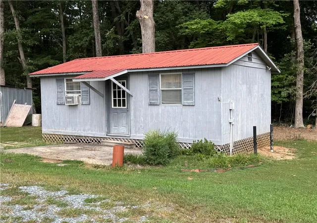 Photo 3 of Single family home for sale at 6679 Lackey Rd, Staley, NC 27355 | MLS# 1233147 | Listing updated on 2026-08-31