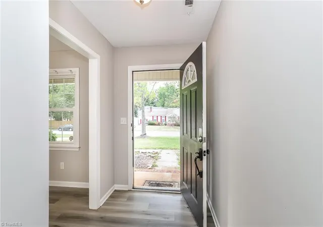 Photo 3 of Sale Pending at 4109 Butterfield Dr, Greensboro, NC 27405 | MLS# 1229186 | Listing updated on 2026-09-28