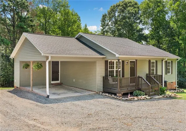 Photo 2 of Sale Pending at 1984 Jerico Rd, Asheboro, NC 27205 | MLS# 1233500 | Listing updated on 2026-09-10