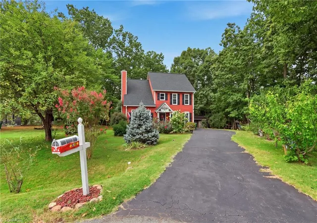 Photo 3 of Single family home for sale at 8984 Stamford Club Ct, King, NC 27045 | MLS# 1233844 | Listing updated on 2026-09-12