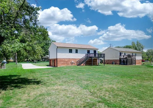 Photo 3 of Sale Pending at 3894 Beeson Dairy Rd, Winston Salem, NC 27105 | MLS# 1226555 | Listing updated on 2026-09-17
