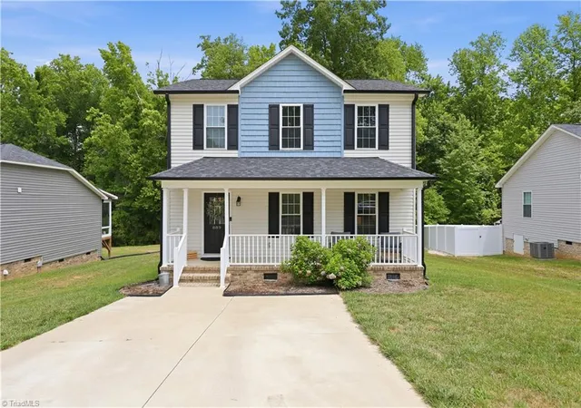 1st image of 889 Berg St, Asheboro, NC 27203 | MLS# 1226658