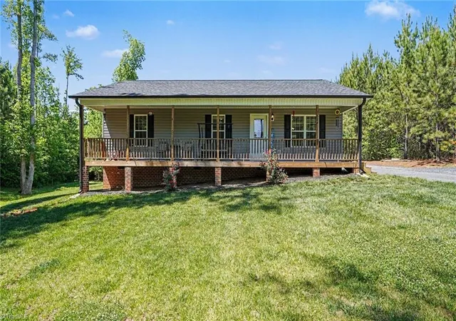 2nd image of 5024 Tabernacle School Rd, Asheboro, NC 27205 | MLS# 1219469