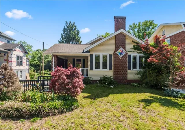 1st image of 139 Lebanon St, Mount Airy, NC 27030 | MLS# 1231523