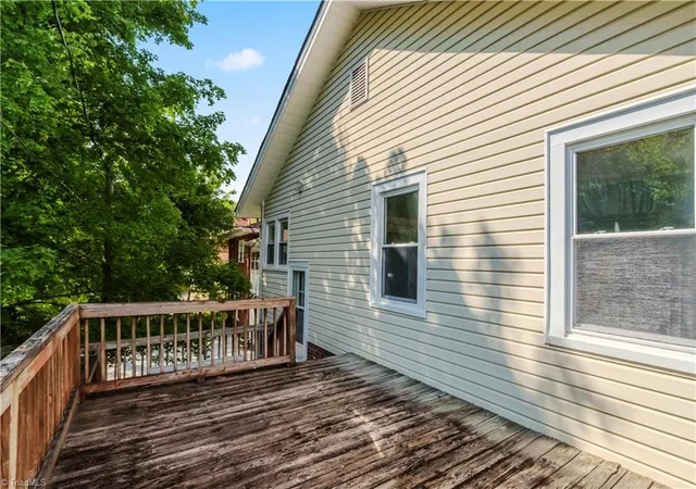 33rd image of 139 Lebanon St, Mount Airy, NC 27030 | MLS# 1231523