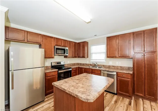 4th image of 2080 Dresden Dr, Burlington, NC 27217 | MLS# 1208444