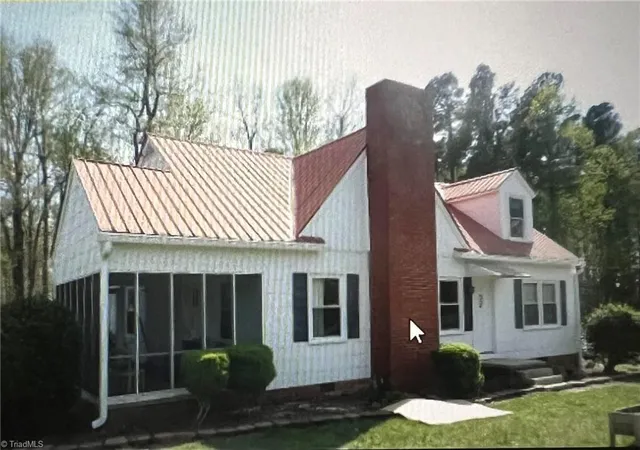Homes for sale in Archdale, NC | 5590 Old Cedar Square Rd, Archdale, NC 27263 | MLS# 1177853