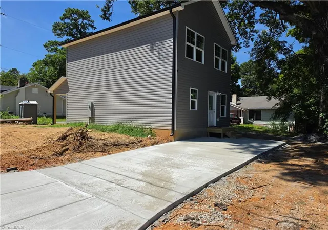 Photo 2 of Sale Pending at 1411 Pershing St, High Point, NC 27260 | MLS# 1229843 | Listing updated on 2026-09-17