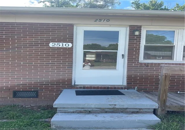 2nd image of 2510 Old Chapman St, Greensboro, NC 27403 | MLS# 1226227