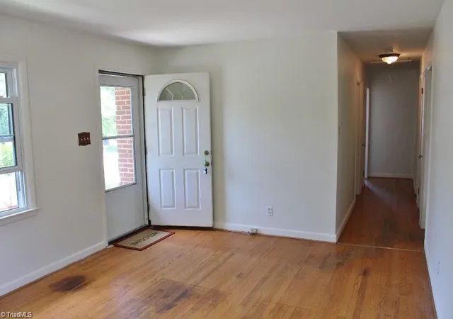 50th image of 2211 Fawn St, Greensboro, NC 27403 | MLS# 1222870