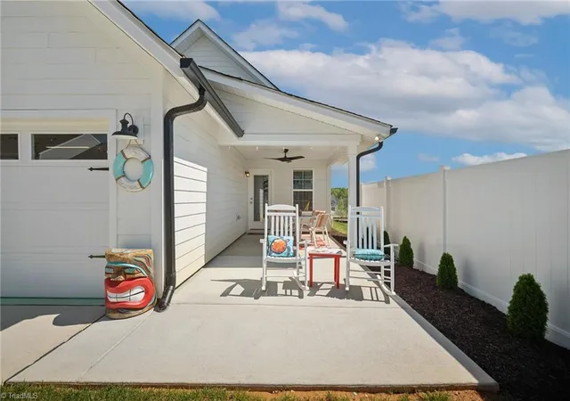 5th image of 1631 Cross Village Ave, Kernersville, NC 27284 | MLS# 1216576