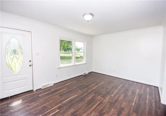Photo 2 of Sale Pending at 125 Linda Dr, Harmony, NC 28634 | MLS# 1225553 | Listing updated on 2026-08-31