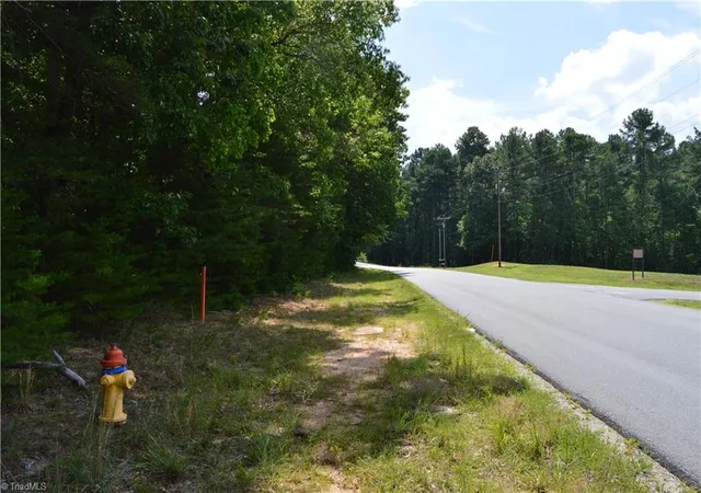 Photo 3 of Sale Pending at 2122 Cherokee Camp Rd, Reidsville, NC 27320 | MLS# 1233633 | Listing updated on 2026-08-28