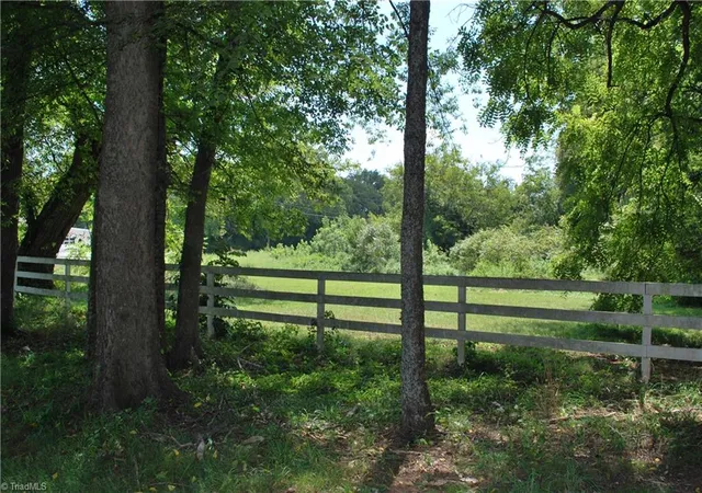 Photo 3 of Single family home for sale at 1891 Farmington Rd, Mocksville, NC 27028 | MLS# 1234096 | Listing updated on 2026-08-31