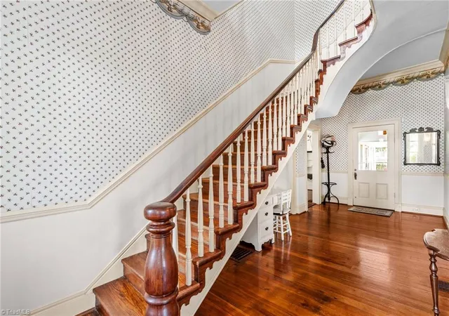 Photo 5 of Single family home for sale at 321 W Bank St, Salisbury, NC 28144 | MLS# 1234023 | Listing updated on 2026-09-02