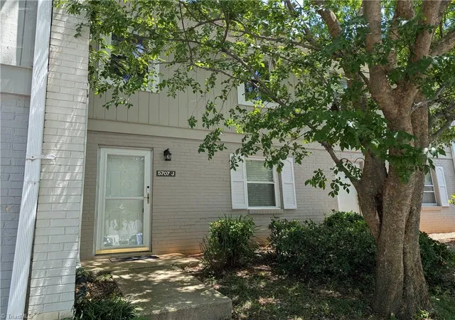 Single family home for sale at 5707 Bramblegate Rd #J, Greensboro, NC 27409 | MLS# 1226368