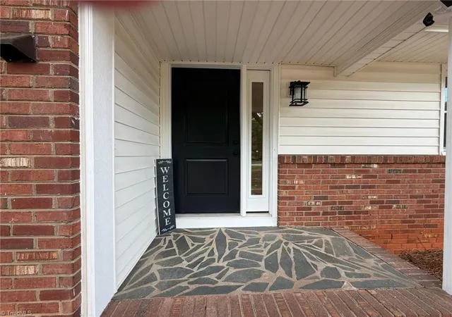 1st image of 2701 Tudor Rd, Winston Salem, NC 27106 | MLS# 1226272