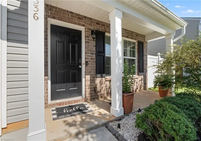 Homes for sale in Winston Salem, NC | 2336 Waverly Dell Dr, Winston Salem, NC 27127 | MLS# 1226606