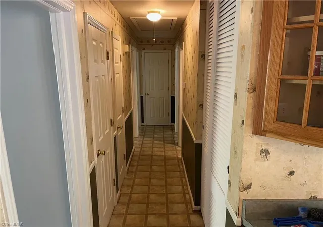 Photo 4 of Single family home for sale at 3911 Raintree Dr, Greensboro, NC 27407 | MLS# 1218679 | Listing updated on 2026-05-22