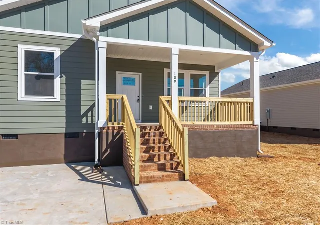 4th image of 109 E Earnhardt St, Salisbury, NC 28144 | MLS# 1225522