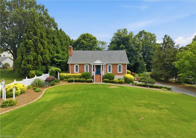 50th image of 808 Springhouse Ct, Kernersville, NC 27284 | MLS# 1223738