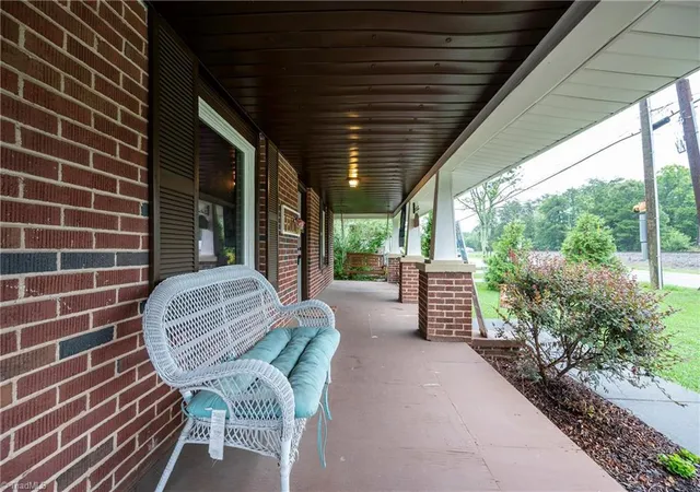 Photo 4 of Single family home for sale at 5102 Old Walkertown Rd, Winston Salem, NC 27105 | MLS# 1229385 | Listing updated on 2026-07-29