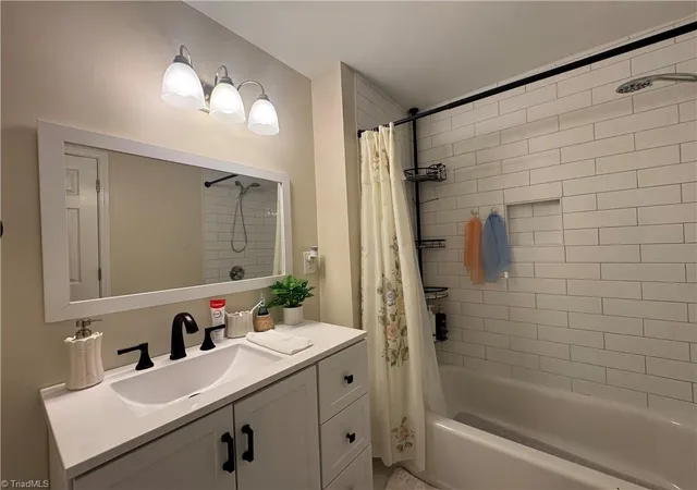 Photo 3 of Single family home for sale at 937 Glencoe St, Winston Salem, NC 27107 | MLS# 1224844 | Listing updated on 2026-09-16