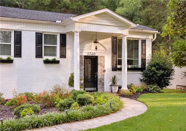 4th image of 3740 Yadkinville Rd, Winston Salem, NC 27106 | MLS# 1230387