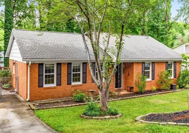 Photo 2 of Single family home for sale at 2004 Cottage Pl, Greensboro, NC 27455 | MLS# 1228995 | Listing updated on 2026-10-06
