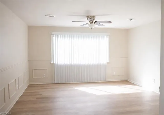 Photo 3 of Sale Pending at 500 Dennis Rd, Jacksonville, NC 28546 | MLS# 1215012 | Listing updated on 2026-09-24