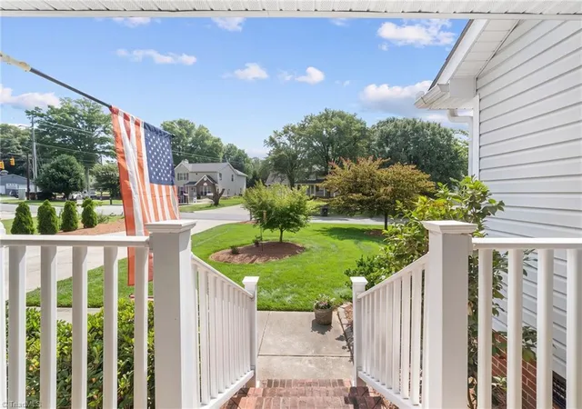 5th image of 1006 Hastings Hill Rd, Kernersville, NC 27284 | MLS# 1226894