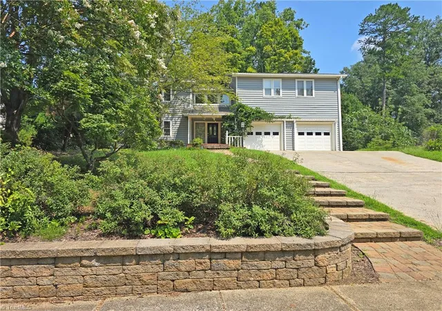 2nd image of 3443 Scarsborough Dr, Winston Salem, NC 27104 | MLS# 1231618