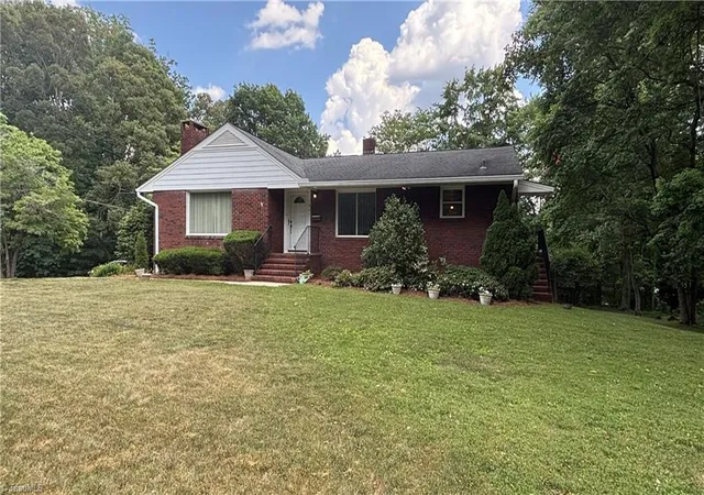1st image of 1061 N Peace Haven Rd, Winston Salem, NC 27104 | MLS# 1224078