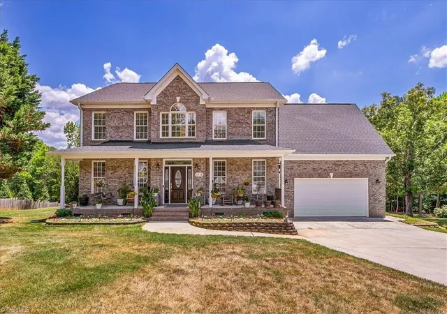 2nd image of 4719 Clifton Park Dr, Jamestown, NC 27282 | MLS# 1224095