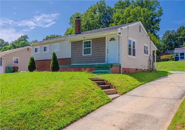 1st image of 517 Nathan Hunt Dr, High Point, NC 27260 | MLS# 1233160