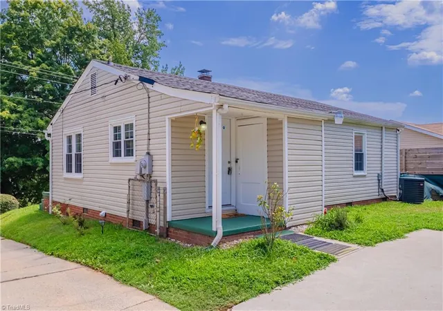 4th image of 517 Nathan Hunt Dr, High Point, NC 27260 | MLS# 1233160