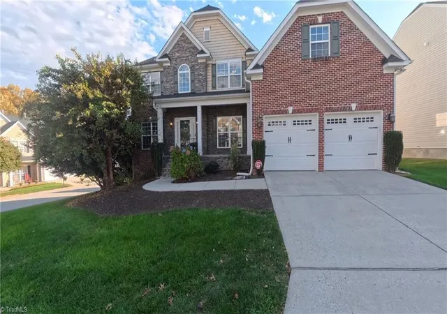 Homes for sale in Clemmons, NC | 1600 Lakefield Dr, Clemmons, NC 27012 | MLS# 1223619