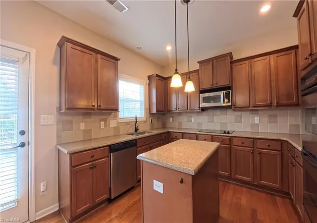 Homes for sale in Clemmons, NC | 1600 Lakefield Dr, Clemmons, NC 27012 | MLS# 1223619