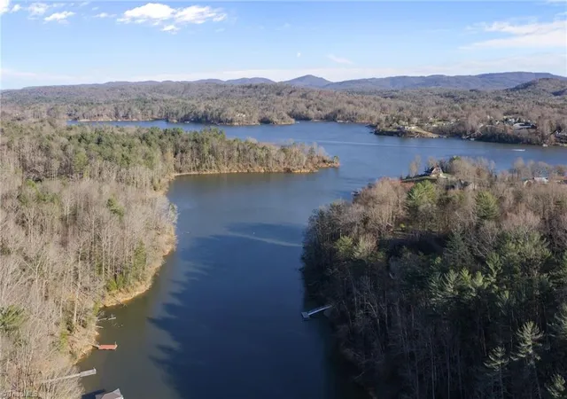 Photo 5 of Single family home for sale at 490 Blue Heron Ln, Wilkesboro, NC 28697 | MLS# 1213321 | Listing updated on 2026-08-21