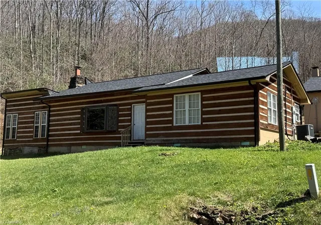 Homes for sale in Jefferson, NC | 2292 Old Hwy 16, Jefferson, NC 28640 | MLS# 1215466