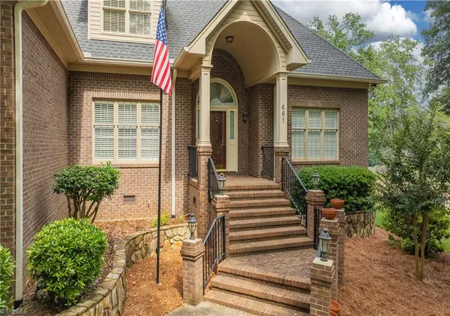 3rd image of 661 Nassau Trl, Asheboro, NC 27205 | MLS# 1224032