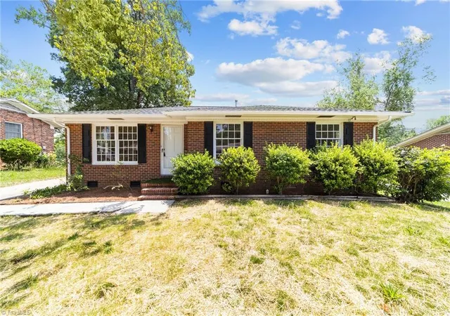 Single family home for sale at 2507 Fontaine Rd, Greensboro, NC 27407 | MLS# 1181522