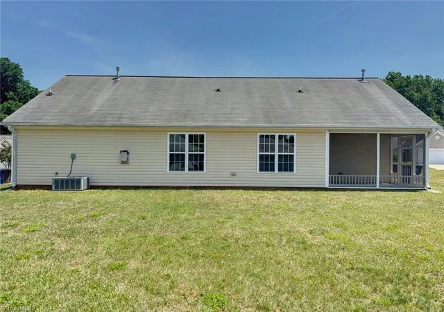 29th image of 5828 Huckleberry Ct, Winston Salem, NC 27105 | MLS# 1222928