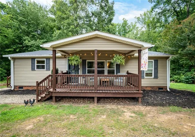 1st image of 260 Kimbrell St, Lexington, NC 27295 | MLS# 1230799