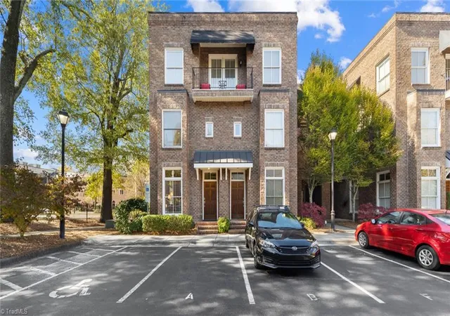 1st image of 622 Elm St #C, Greensboro, NC 27401 | MLS# 1225889