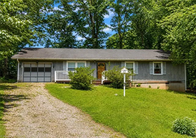Homes for sale in North Wilkesboro, NC | 212 Bermuda Dr, North Wilkesboro, NC 28659 | MLS# 1227287