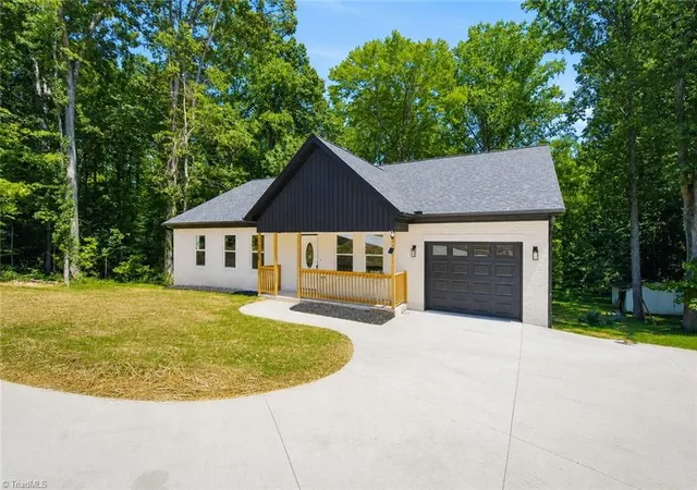 1st image of 5612 Murray Rd, Winston Salem, NC 27106 | MLS# 1233033