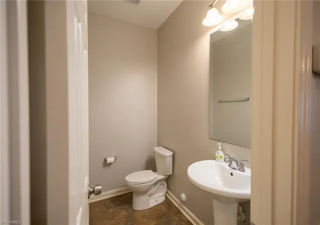 Photo 3 of Single family home for sale at 826 Central Park Ave, Greensboro, NC 27407 | MLS# 1229860 | Listing updated on 2026-08-06